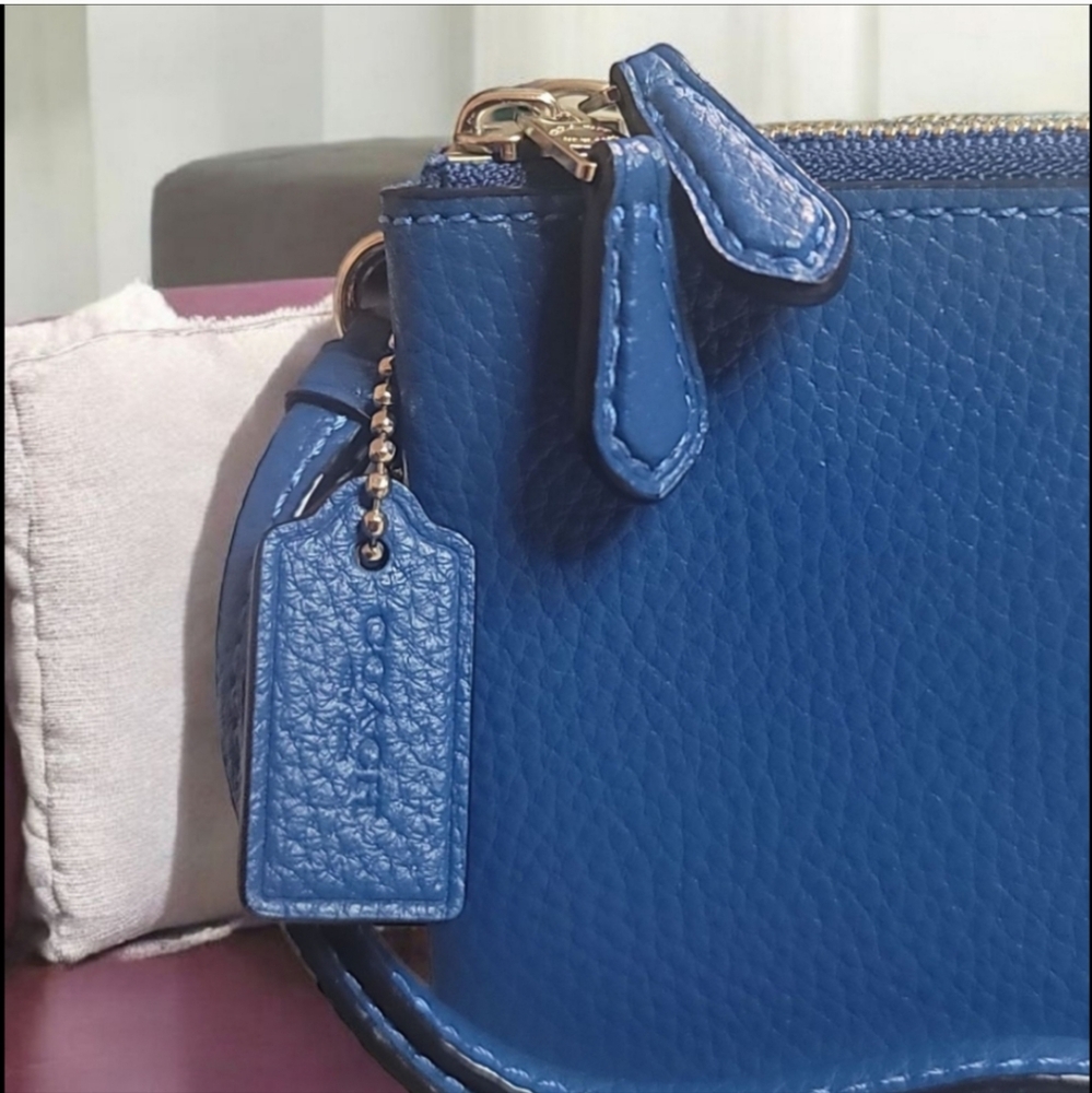 Coach Leather Double Zipper Wristlet / Pouch EUC - Picture 7 of 8